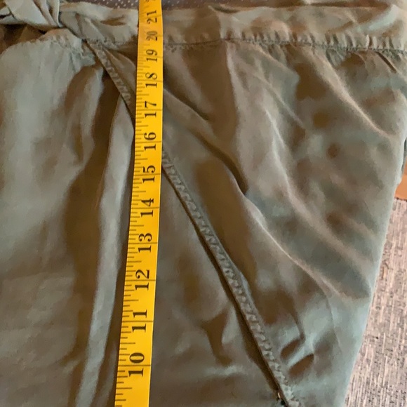 Top - Picture 14 of 14